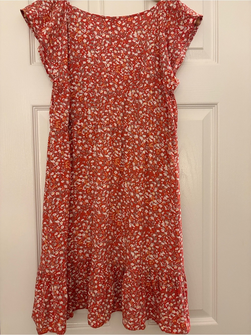 Rails Anika Red Ditsy Floral V-Neck Ruffle Mini Dress - Picture 2 of 9
